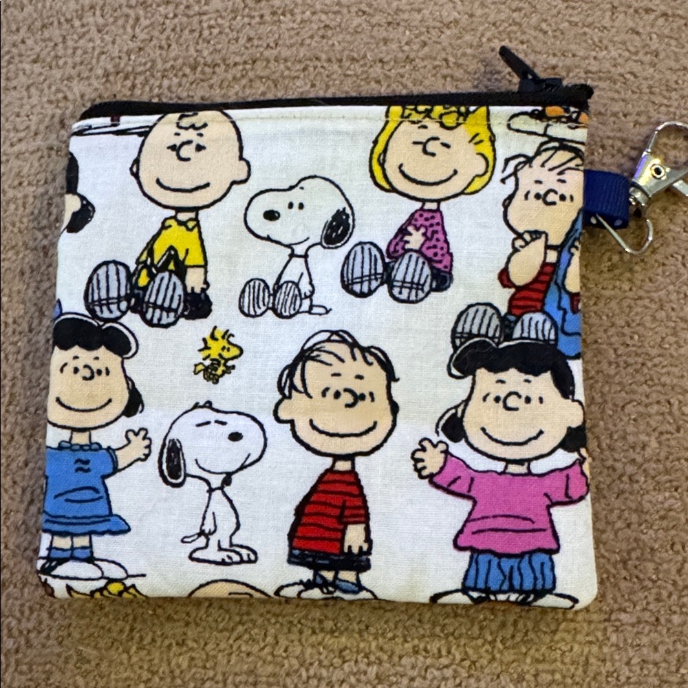 Snoopy Pink Tumbler with Celavi Face Masks, Coin Purse - Picture 9 of 9